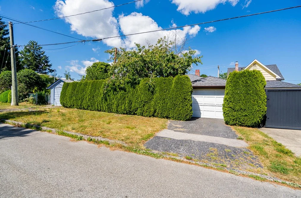 916 THIRTEENTH STREET, New Westminster BC V3M 4N1, New Westminster BC — Residential for Sale — Photo 38 of 39