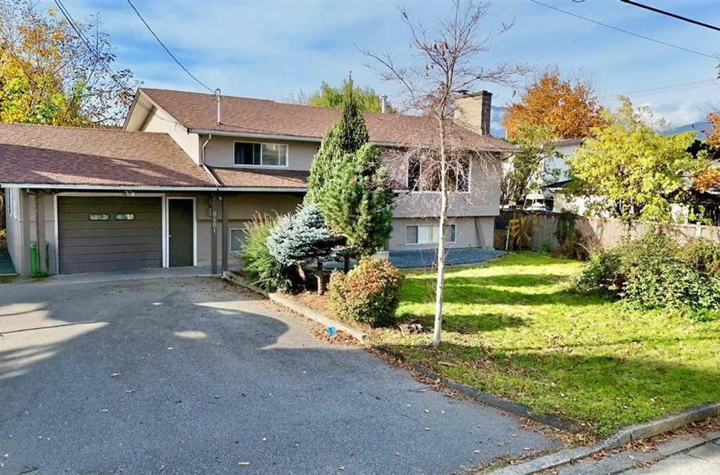 House for sale at 9161 Hazel Street Chilliwack British Columbia - MLS: R3077312