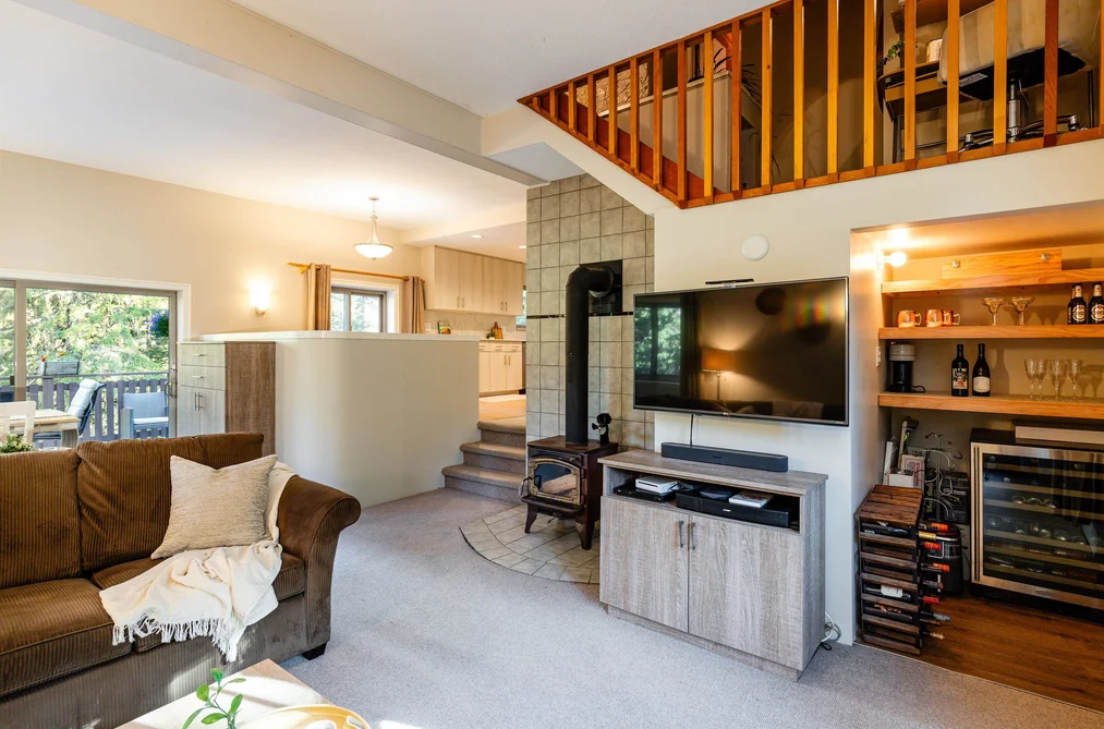 9167 EMERALD DRIVE, Whistler BC V8E 0G5, Whistler BC — Residential for Sale - Photo 7