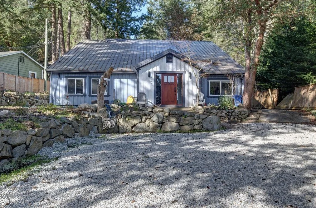9168 SUNSHINE COAST HIGHWAY, Halfmoon Bay BC V7Z 1E9, Halfmoon Bay BC — Residential for Sale - Photo 5