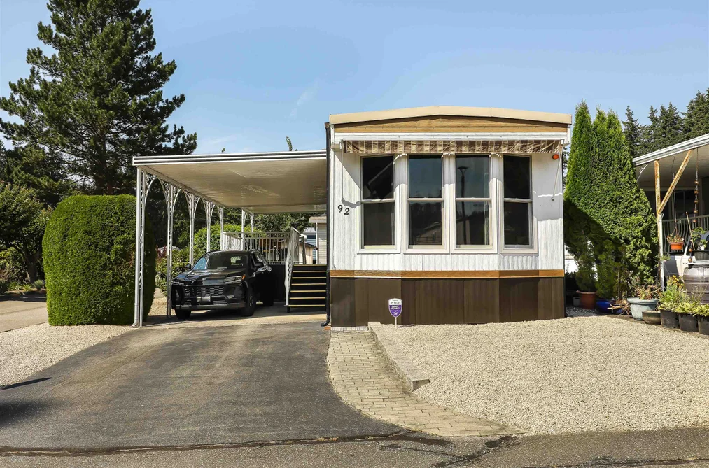 Manufactured Home for sale at 92 2315 198 Street Langley British Columbia - MLS: R3150869