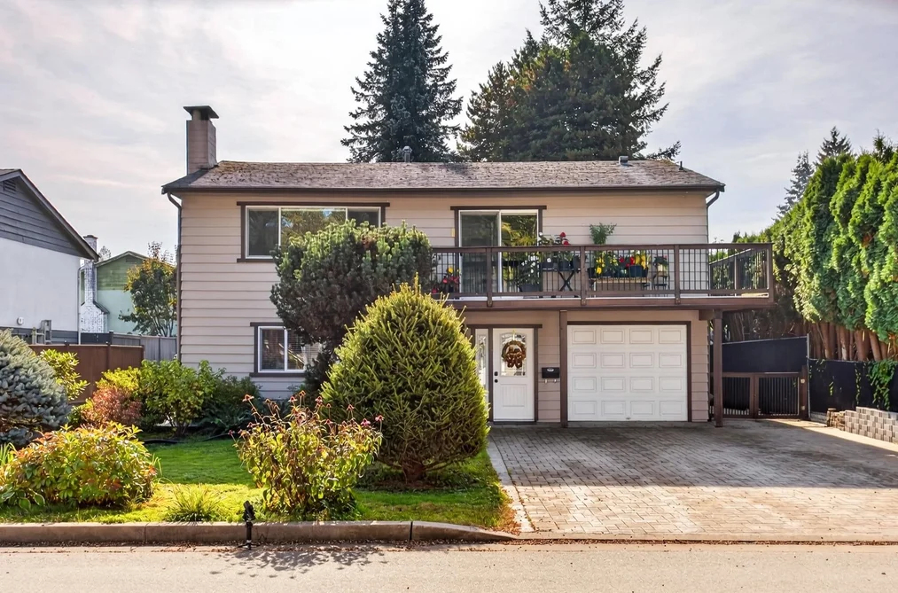 920 Raymond Ave, Coquitlam, BC - MLS: R3174212