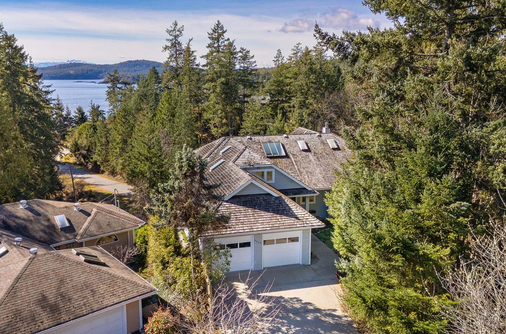 9219 REGAL ROAD, Halfmoon Bay BC V0N 1Y2, Halfmoon Bay BC — Residential for Sale - Photo 3