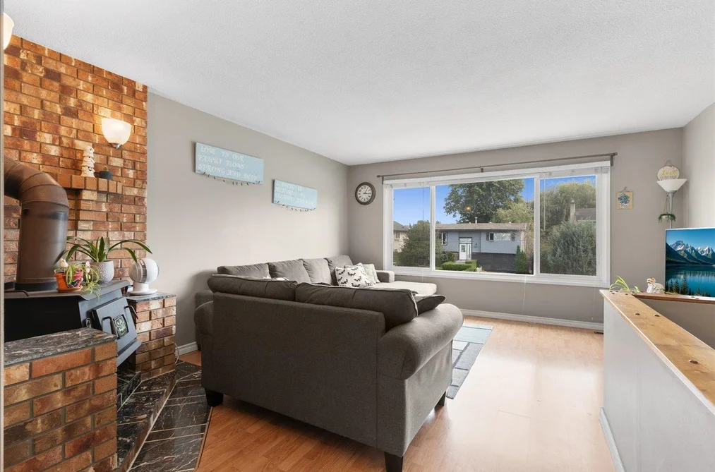 9229 JAMES STREET, Chilliwack BC V2P 6G8, Chilliwack BC — Residential for Sale - Photo 4