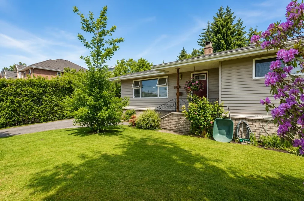 923 QUADLING AVENUE, Coquitlam BC V3K 2A6, Coquitlam BC — Residential for Sale - Photo 2