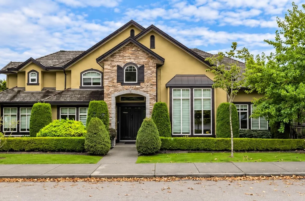 9238 164 St, Surrey, BC - MLS: R3168270