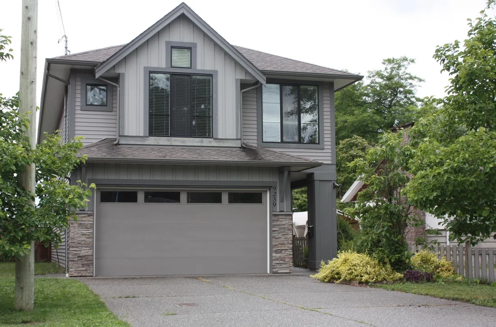 9239 MCNAUGHT ROAD, Chilliwack BC V2P 6E7, Chilliwack BC — Residential for Sale - Photo 2