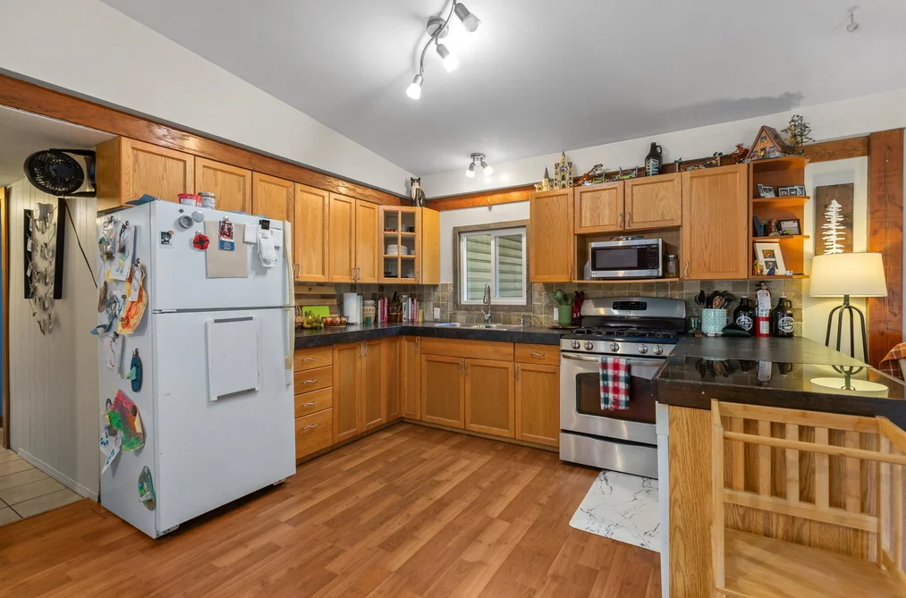 9245 PEMBERTON PORTAGE ROAD, D'Arcy BC V0N 1L0, D'Arcy BC — Residential for Sale - Photo 6