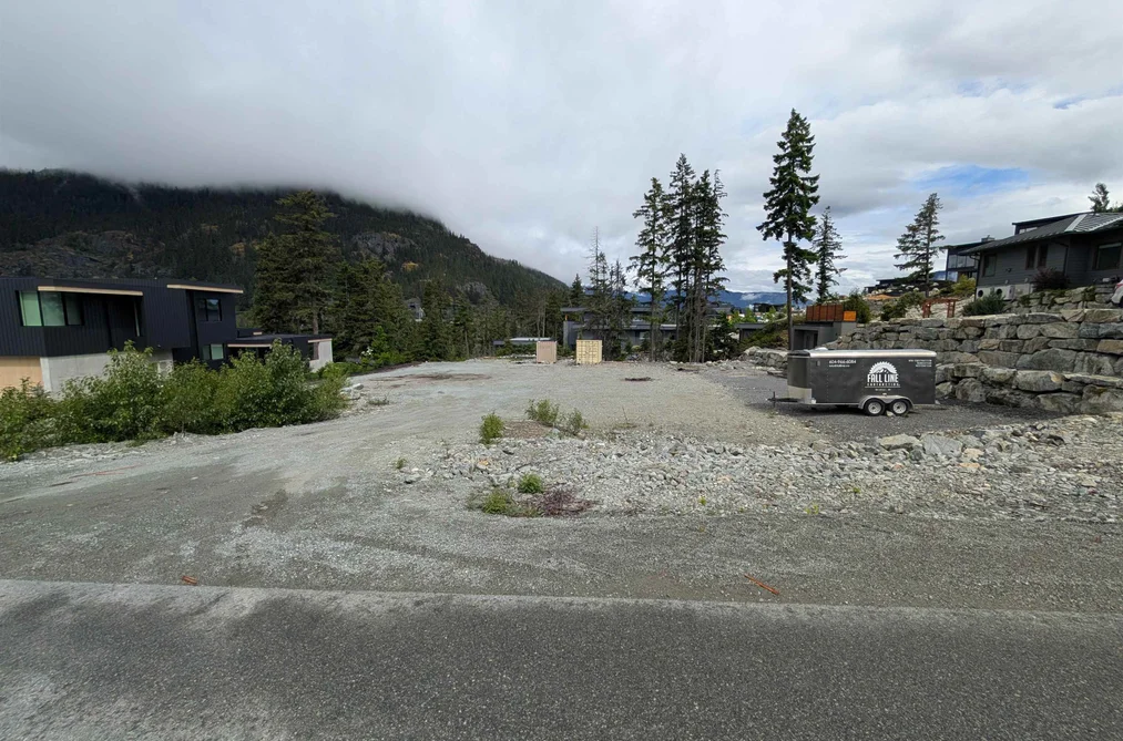 Property for sale at 9261 Wedgemount Plateau Drive Whistler British Columbia - MLS: R3132026