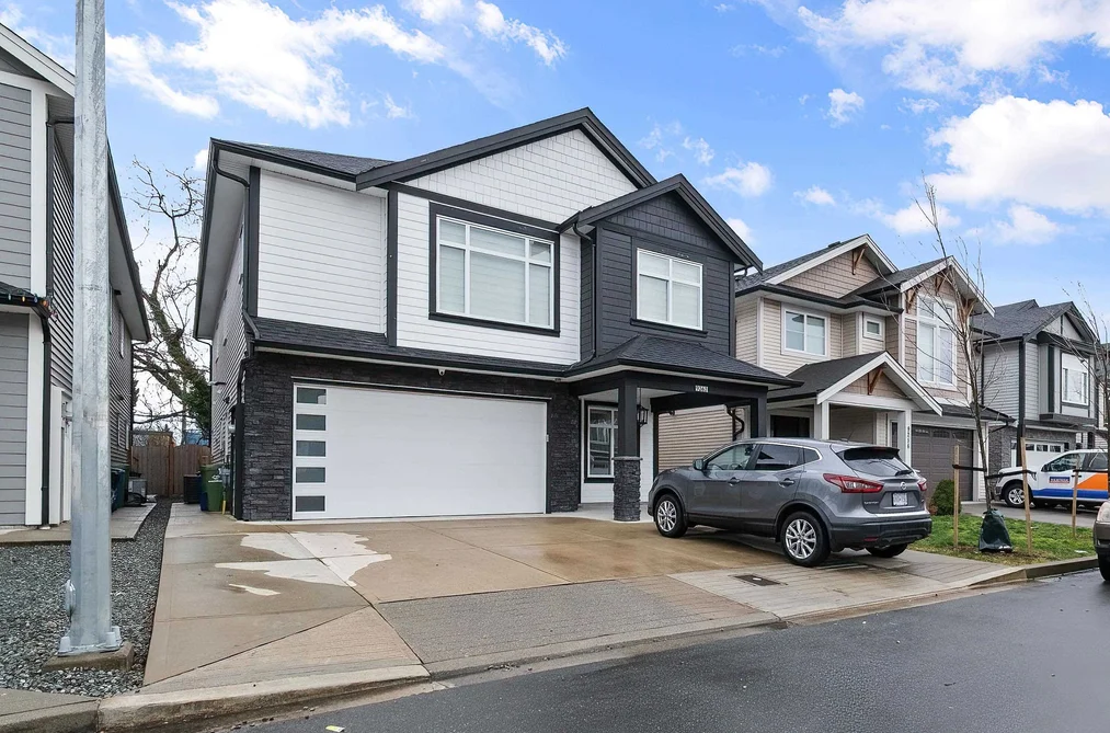 9262 SITKA PLACE, Chilliwack BC V2P 8B6, Chilliwack BC — Residential for Sale - Photo 2