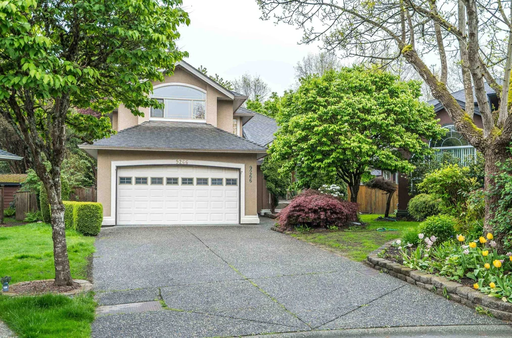 House for sale at 9266 207 Street Langley British Columbia - MLS: R3117756