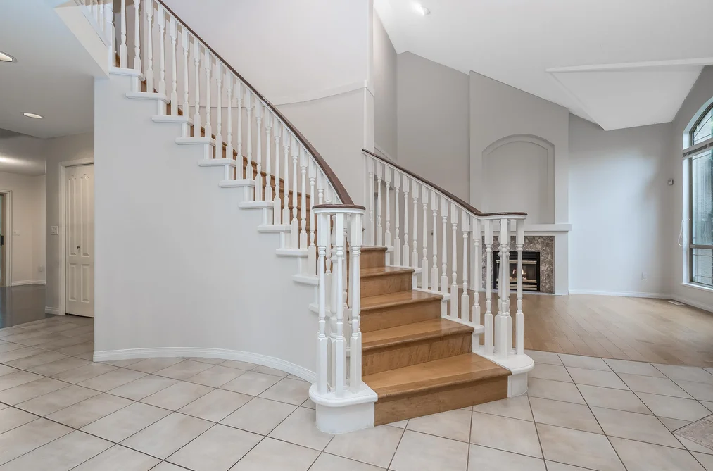 9266 207 STREET, Langley BC V1M 2W5, Langley BC — Residential for Sale - Photo 4