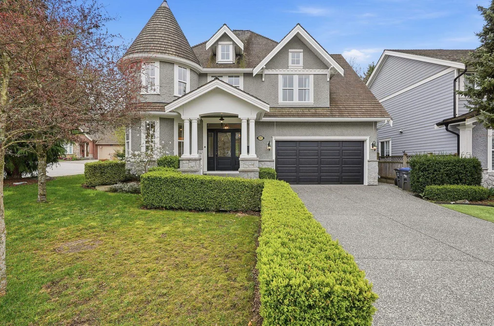 House for sale at 927 163 Street Surrey British Columbia - MLS: R3156705