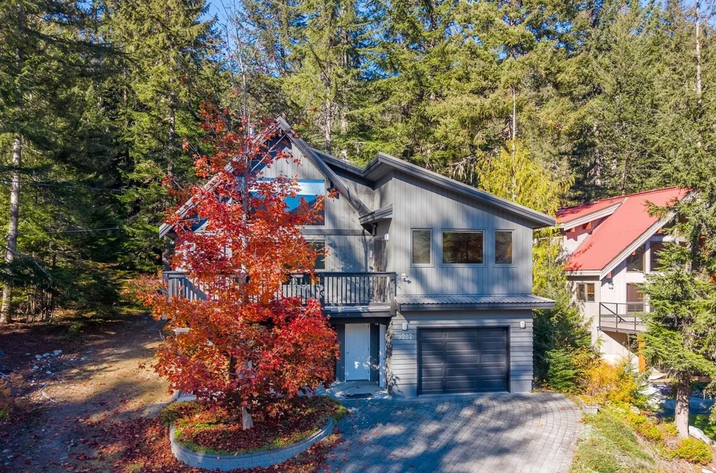 9282 Emerald Dr, Whistler, BC - MLS: R3177932
