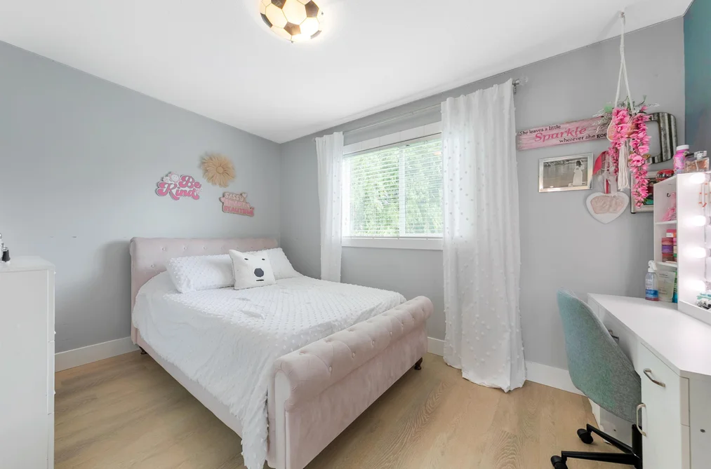 9285 211 STREET, Langley BC V1M 2B2, Langley BC — Residential for Sale — Photo 17 of 32