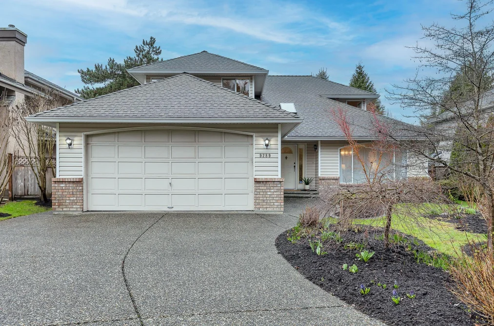 House for sale at 9289 204 Street Langley British Columbia - MLS: R3102504