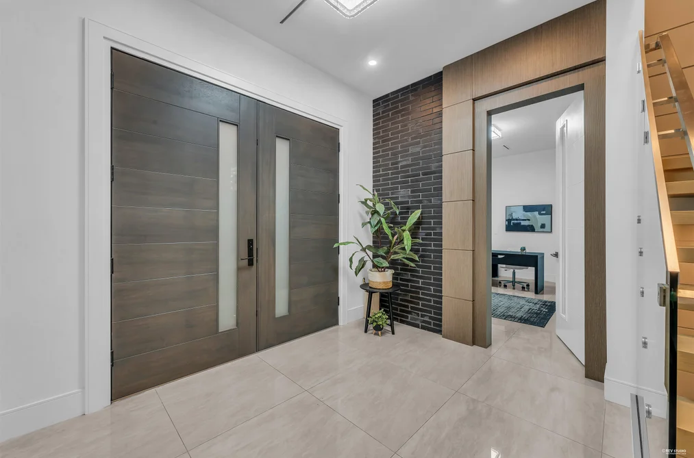 929 CANYON BOULEVARD, North Vancouver BC V7R 2J9, North Vancouver BC — Residential for Sale - Photo 5