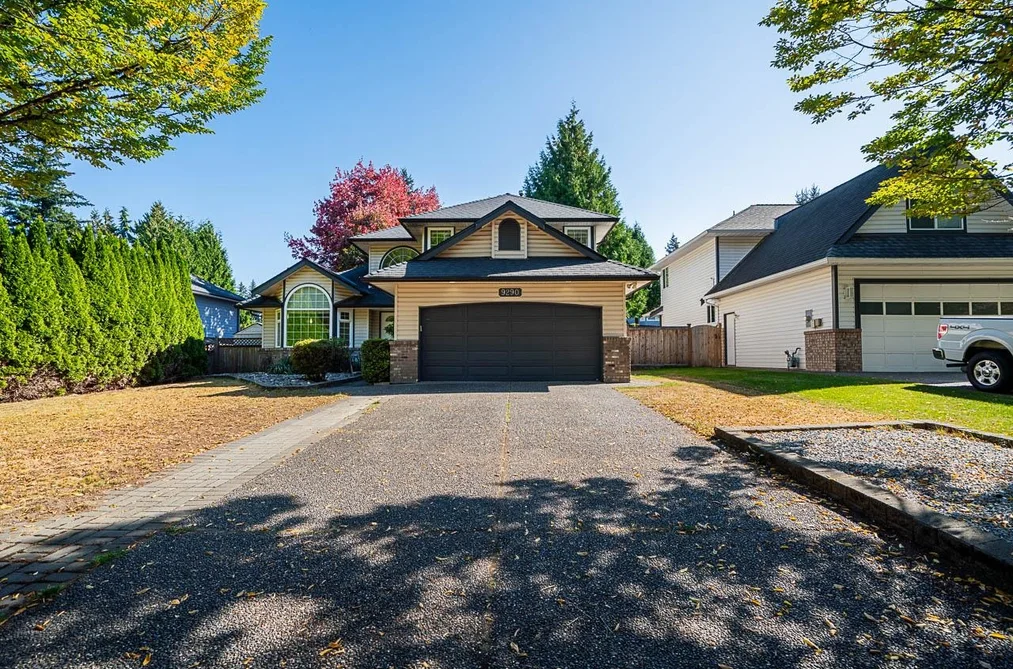 House for sale at 9290 203b Street Langley British Columbia - MLS: R3168386