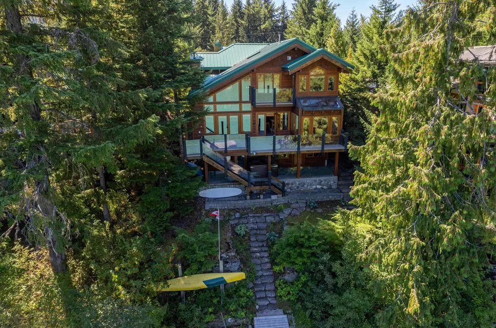 9297 LAKESHORE DRIVE, Whistler BC V8E 0G6, Whistler BC — Residential for Sale - Photo 3