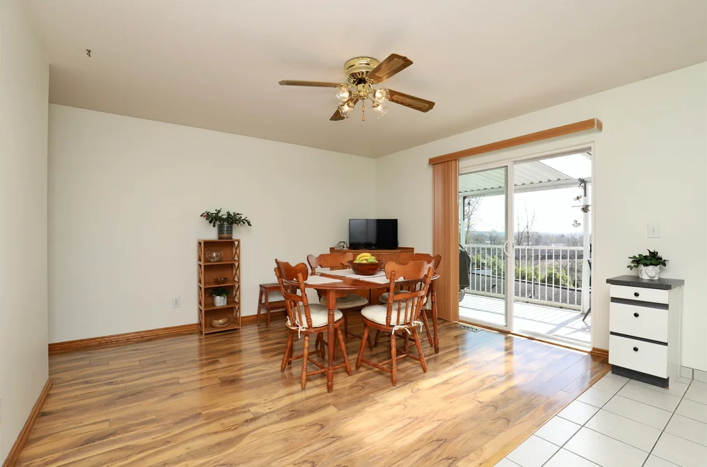 93 WARRICK STREET, Coquitlam BC V3K 5L3, Coquitlam BC — Residential for Sale - Photo 4