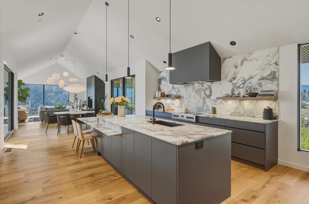 9304 STELLER'S WAY, Whistler BC V8E 1M1, Whistler BC — Residential for Sale - Photo 3