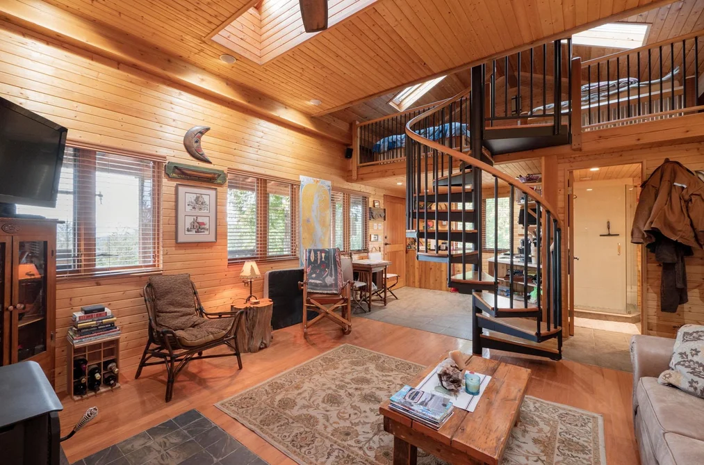 9305 STEPHENS WAY, Halfmoon Bay BC V7Z 1G9, Halfmoon Bay BC — Residential for Sale - Photo 2
