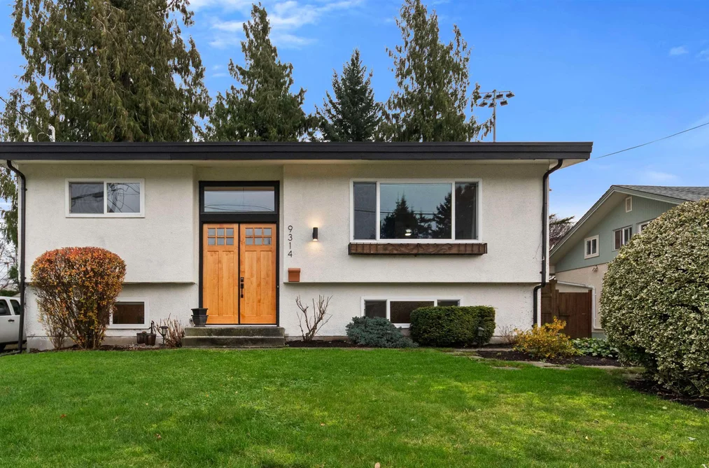 House for sale at 9314 Jackson Street Chilliwack British Columbia - MLS: R3090646