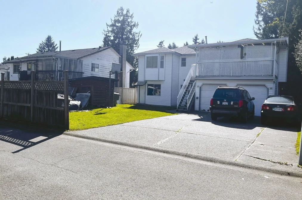 9328 132 STREET, Surrey BC V3V 5R1, Surrey BC — Residential for Sale - Photo 2