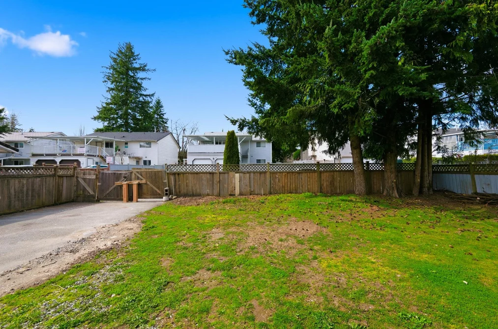9335 152A STREET, Surrey BC V3R 0E6, Surrey BC — Residential for Sale - Photo 7