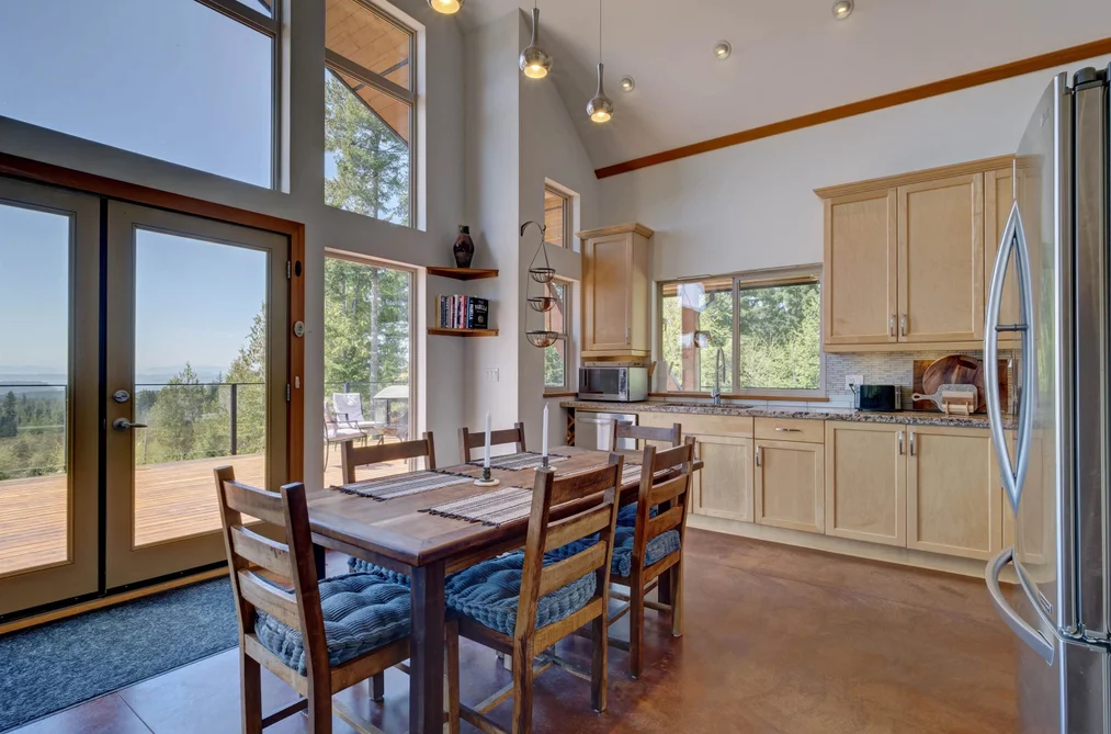 9340 STEPHENS WAY, Halfmoon Bay BC V7Z 1G9, Halfmoon Bay BC — Residential for Sale - Photo 6