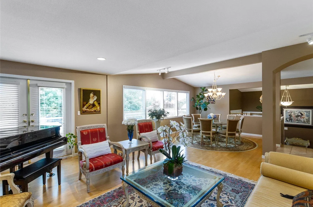 936 CAITHNESS CRESCENT, Port Moody, BC — Residential for Sale — Photo 5 of 26