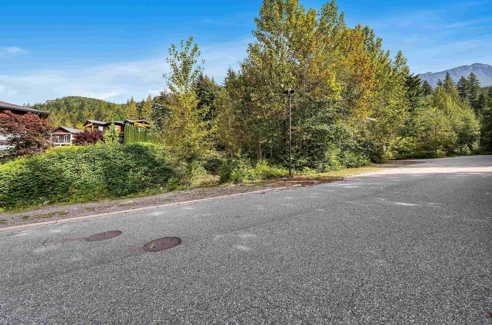 936 Thistle Place, Britannia Beach, BC - MLS: R3164717 - Photo 12