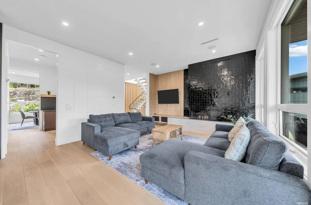 9361 WEDGEMOUNT PLATEAU DRIVE, Whistler BC V8E 1M1, Whistler BC — Residential for Sale — Photo 14 of 40