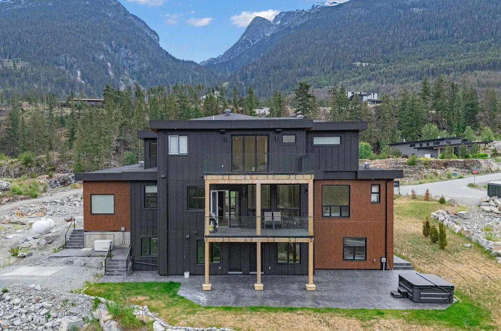9361 WEDGEMOUNT PLATEAU DRIVE, Whistler BC V8E 1M1, Whistler BC — Residential for Sale — Photo 39 of 40