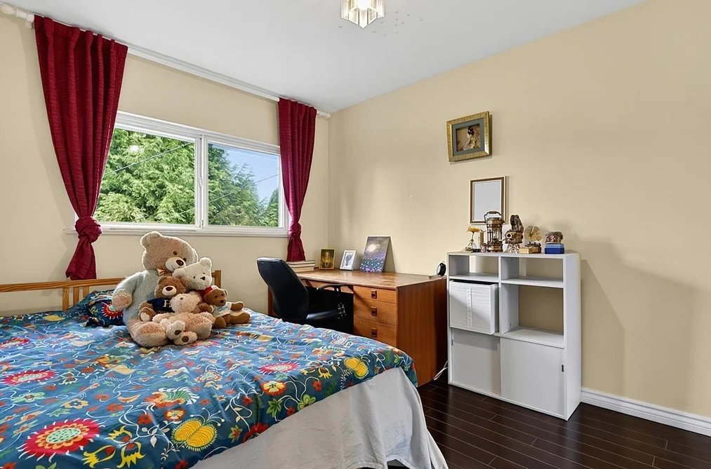937 KINSAC STREET, Coquitlam BC V3J 4T8, Coquitlam BC — Residential for Sale — Photo 13 of 39