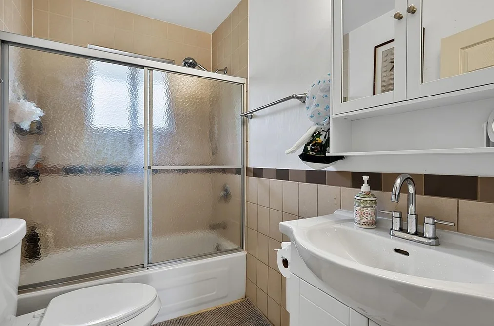 937 KINSAC STREET, Coquitlam BC V3J 4T8, Coquitlam BC — Residential for Sale — Photo 17 of 39
