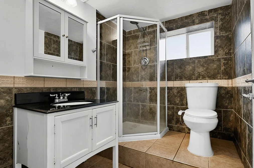 937 KINSAC STREET, Coquitlam BC V3J 4T8, Coquitlam BC — Residential for Sale — Photo 19 of 39