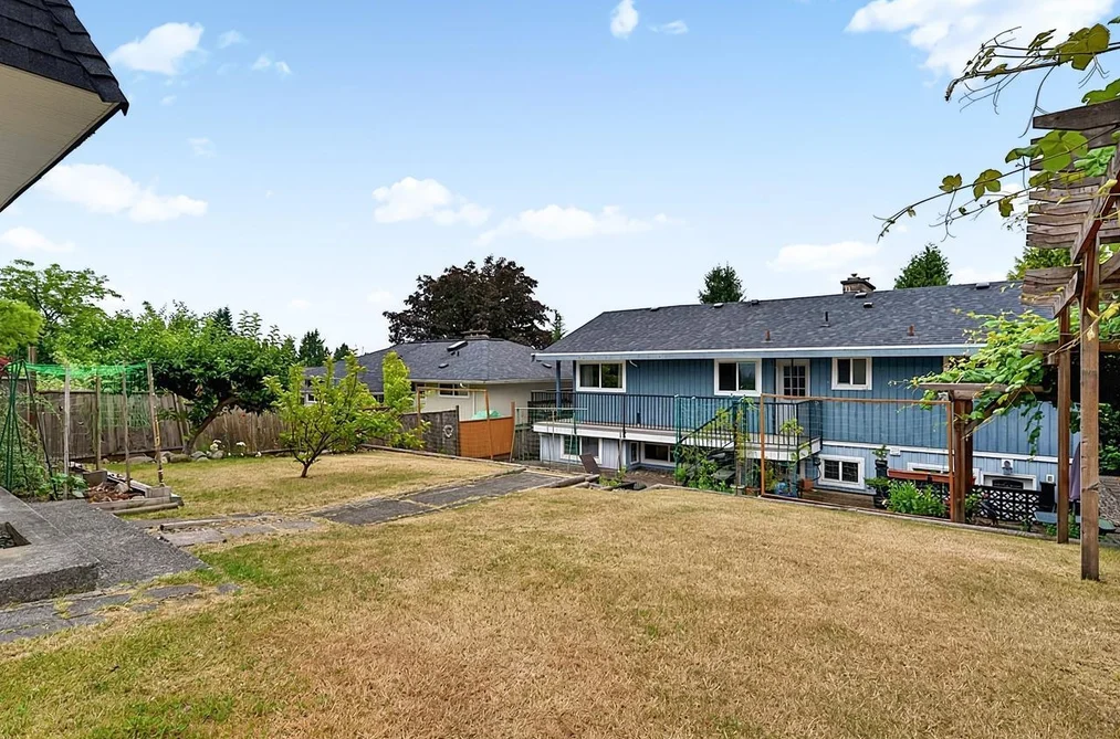 937 KINSAC STREET, Coquitlam BC V3J 4T8, Coquitlam BC — Residential for Sale — Photo 32 of 39
