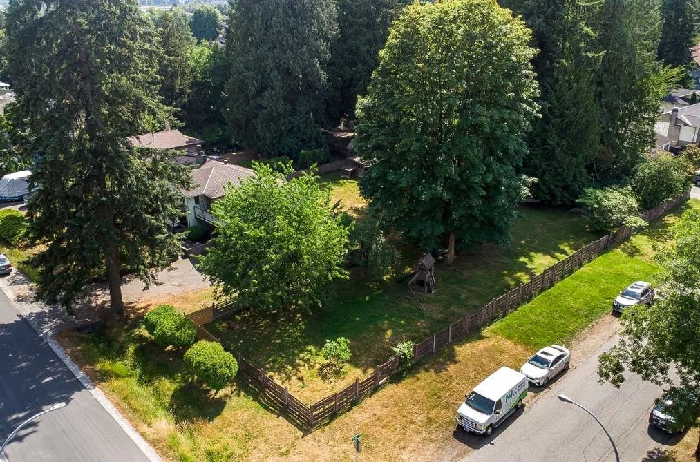 House for sale at 9385 125 Street Surrey British Columbia - MLS: R3138662
