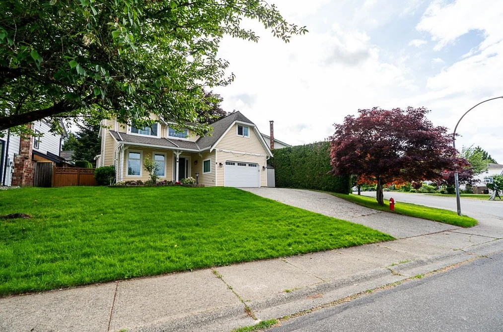 9395 209B STREET, Langley BC V1M 1R8, Langley BC — Residential for Sale - Photo 3
