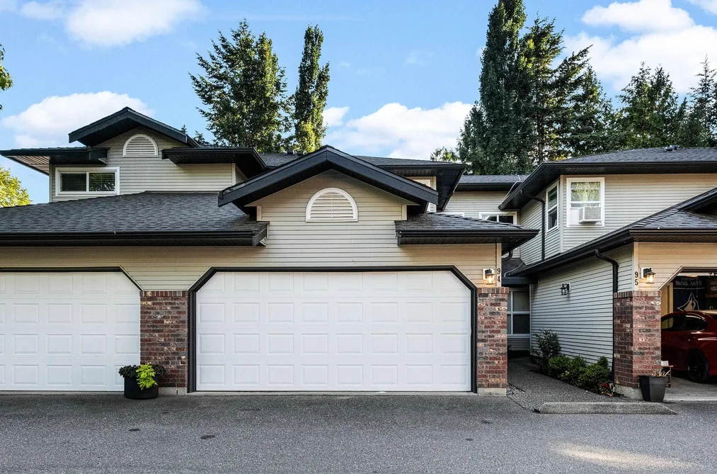 Townhouse for sale at 94 36060 Old Yale Road Abbotsford British Columbia - MLS: R3138983