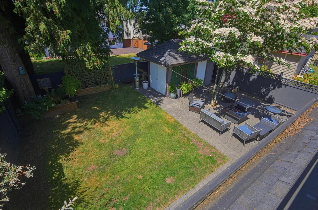 9403 118 STREET, Delta BC V4C 6J3, Delta BC — Residential for Sale — Photo 4 of 34