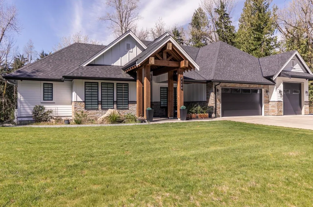 House for sale at 9409 Erickson Street Mission British Columbia - MLS: R3111222