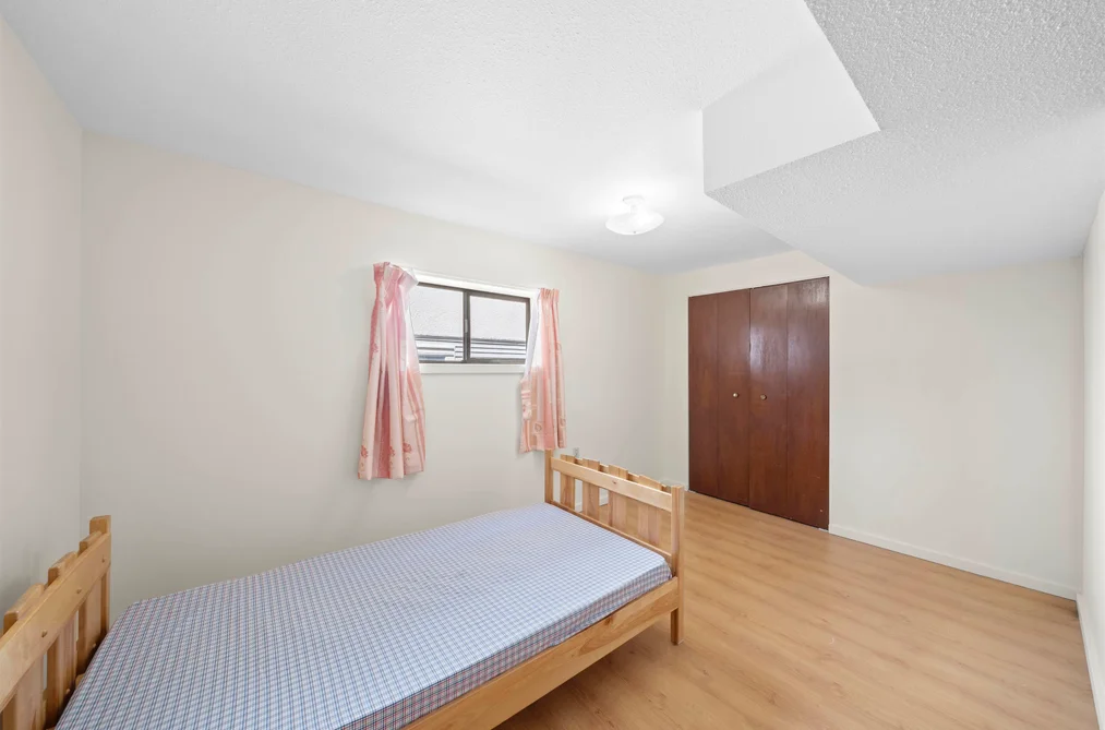 942 NANAIMO STREET, Vancouver BC V5L 4S9, Vancouver BC — Residential for Sale — Photo 17 of 33