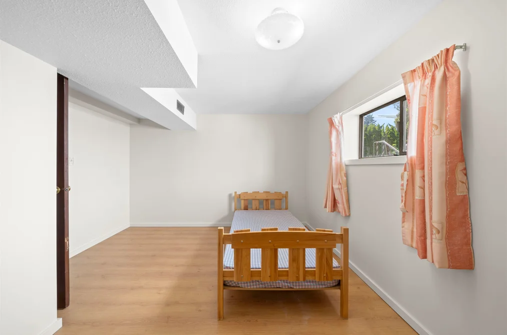 942 NANAIMO STREET, Vancouver BC V5L 4S9, Vancouver BC — Residential for Sale — Photo 18 of 33