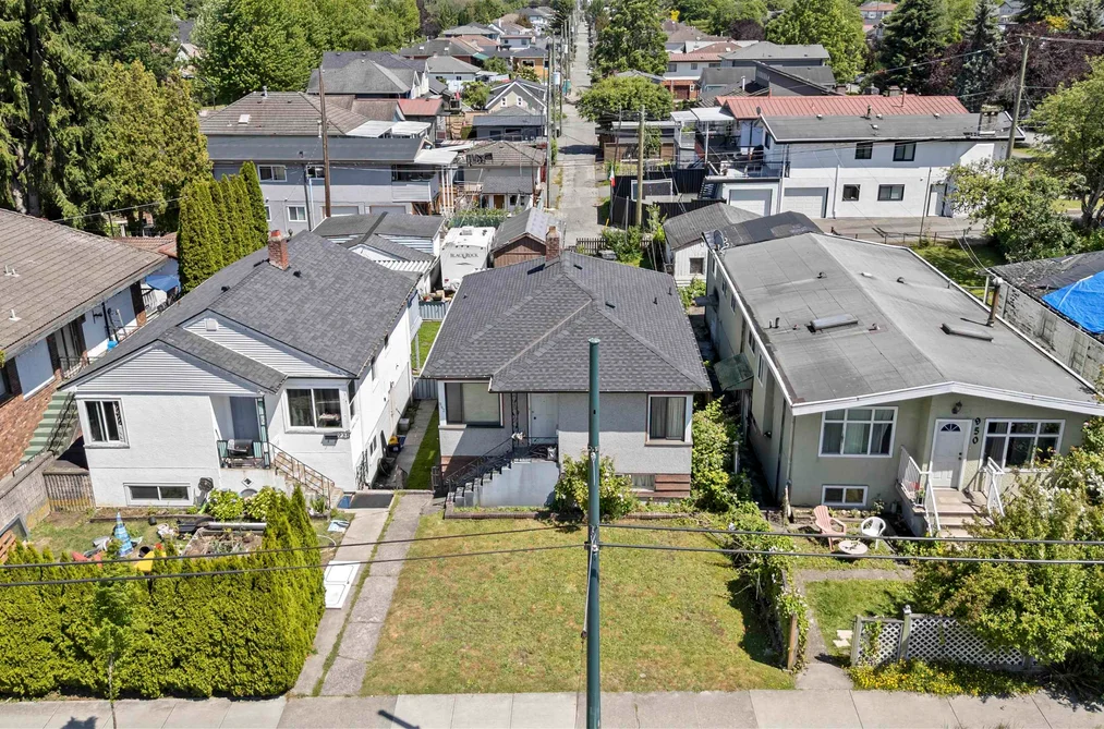 942 NANAIMO STREET, Vancouver BC V5L 4S9, Vancouver BC — Residential for Sale — Photo 30 of 33