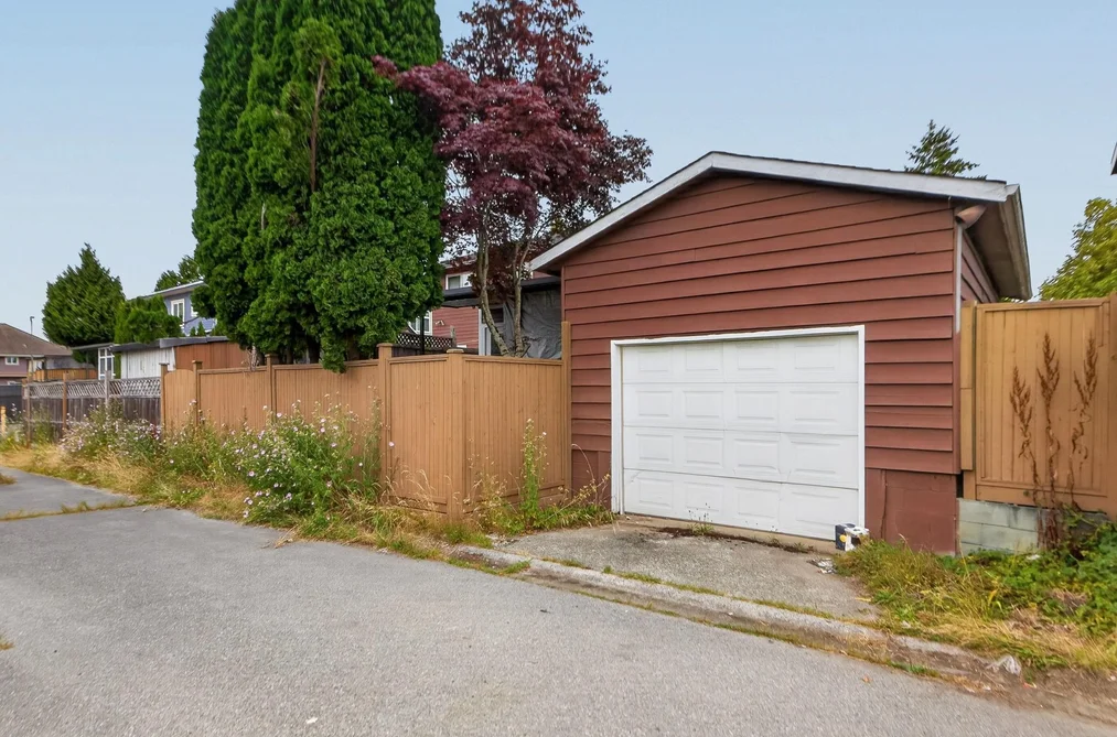 9441 132A Street, Surrey, BC - Half Duplex for Sale - Photo 31 of 31 9441 132A Street, Surrey, BC - Half Duplex for Sale - Photo 31 of 31