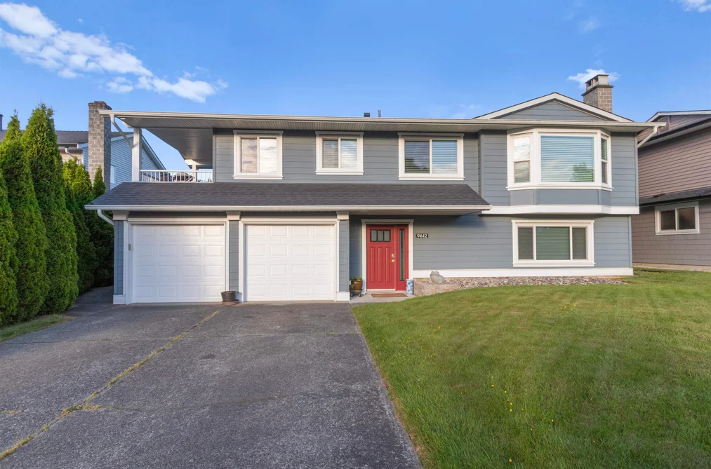 House for sale at 9442 212b Street Langley British Columbia - MLS: R3129287