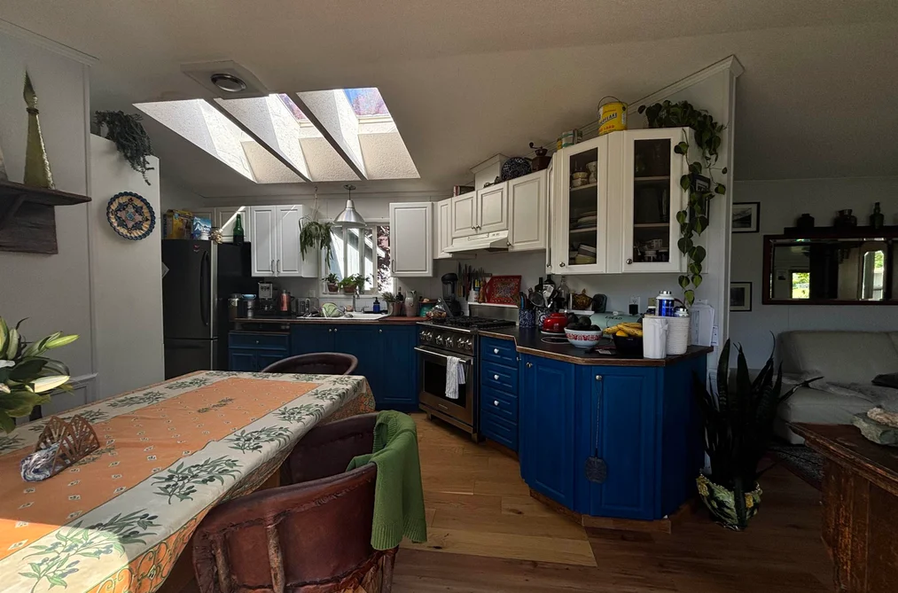 945 ERICKSON ROAD, Pemberton BC V0N 2L2, Pemberton BC — Residential for Sale - Photo 3