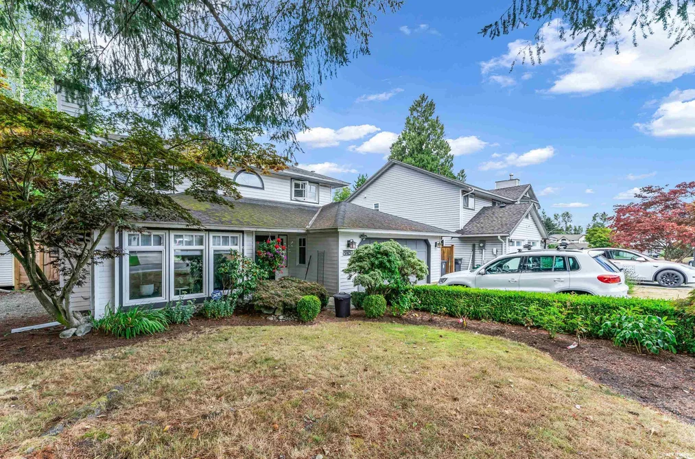 House for sale at 9457 215a Street Langley British Columbia - MLS: R3158338